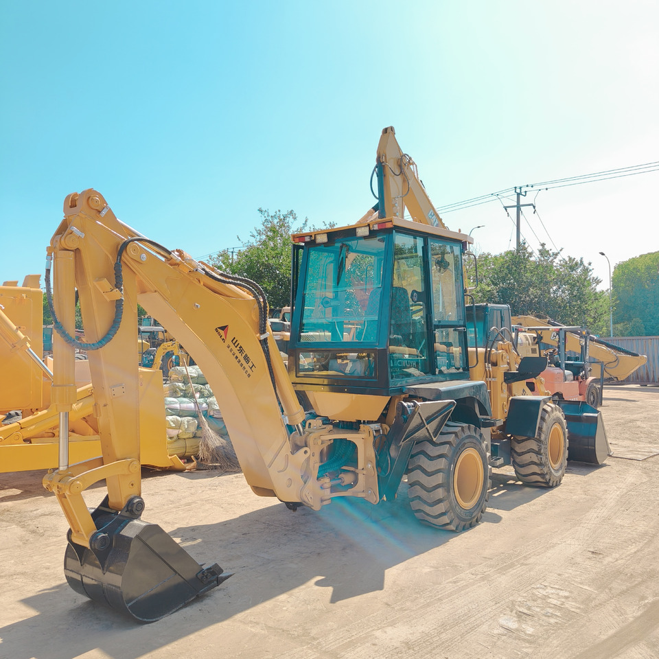 SDLG LGB680 - Backhoe loader: picture 2 SDLG LGB680 - Backhoe loader: picture 2