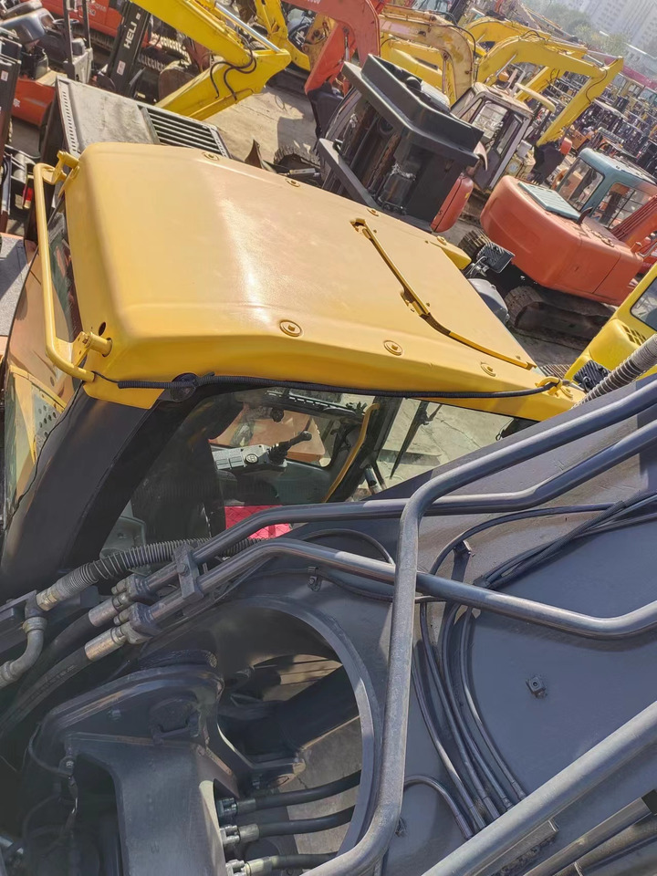 VOLVO EC460 - Crawler excavator: picture 3 VOLVO EC460 - Crawler excavator: picture 3