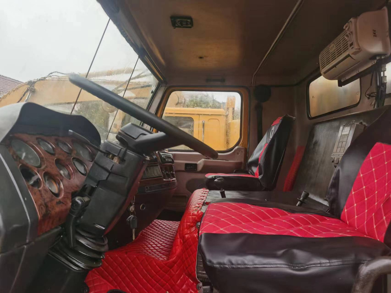 XCMG QY100K - Mobile crane: picture 4 XCMG QY100K - Mobile crane: picture 4