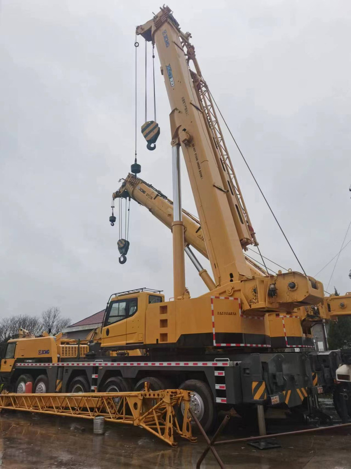 XCMG QY100K - Mobile crane: picture 1 XCMG QY100K - Mobile crane: picture 1