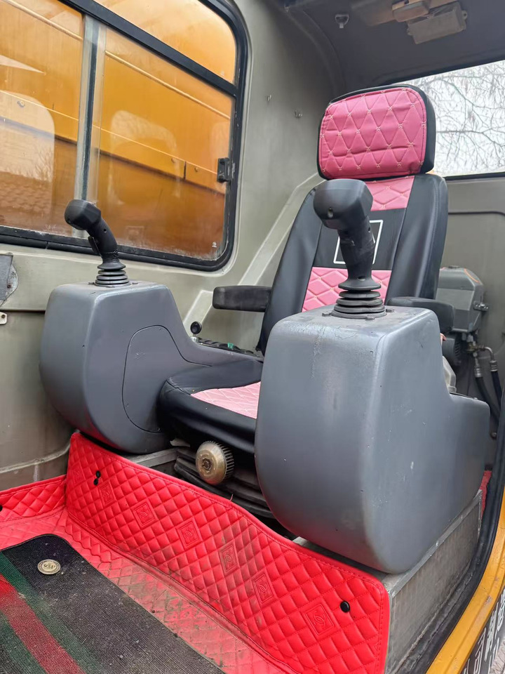 XCMG QY100K - Mobile crane: picture 4 XCMG QY100K - Mobile crane: picture 4