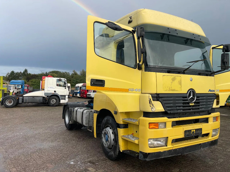 Mercedes-Benz Axor 1843 Tractor unit - Tractor unit: picture 1 Mercedes-Benz Axor 1843 Tractor unit - Tractor unit: picture 1
