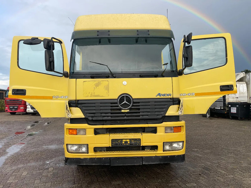 Mercedes-Benz Axor 1843 Tractor unit - Tractor unit: picture 2 Mercedes-Benz Axor 1843 Tractor unit - Tractor unit: picture 2