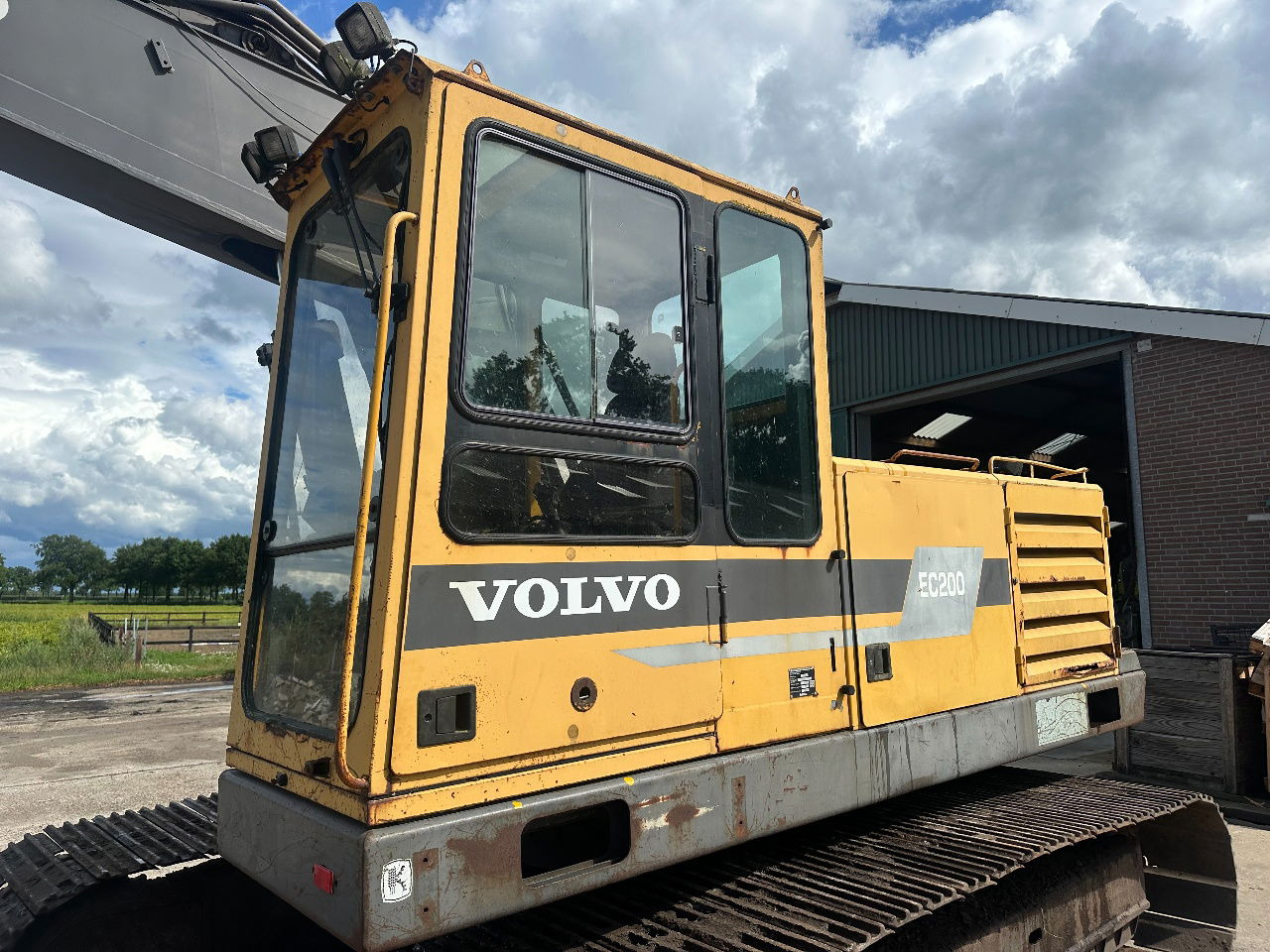 Volvo EC200 - Crawler excavator: picture 2 Volvo EC200 - Crawler excavator: picture 2