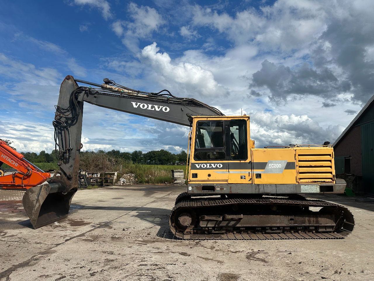 Volvo EC200 - Crawler excavator: picture 3 Volvo EC200 - Crawler excavator: picture 3