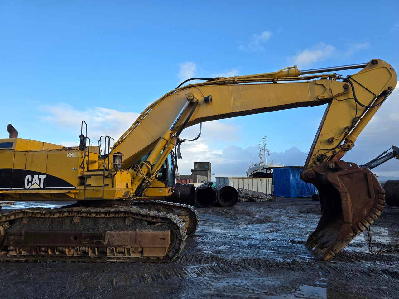 Cat 365C - Crawler excavator: picture 2 Cat 365C - Crawler excavator: picture 2
