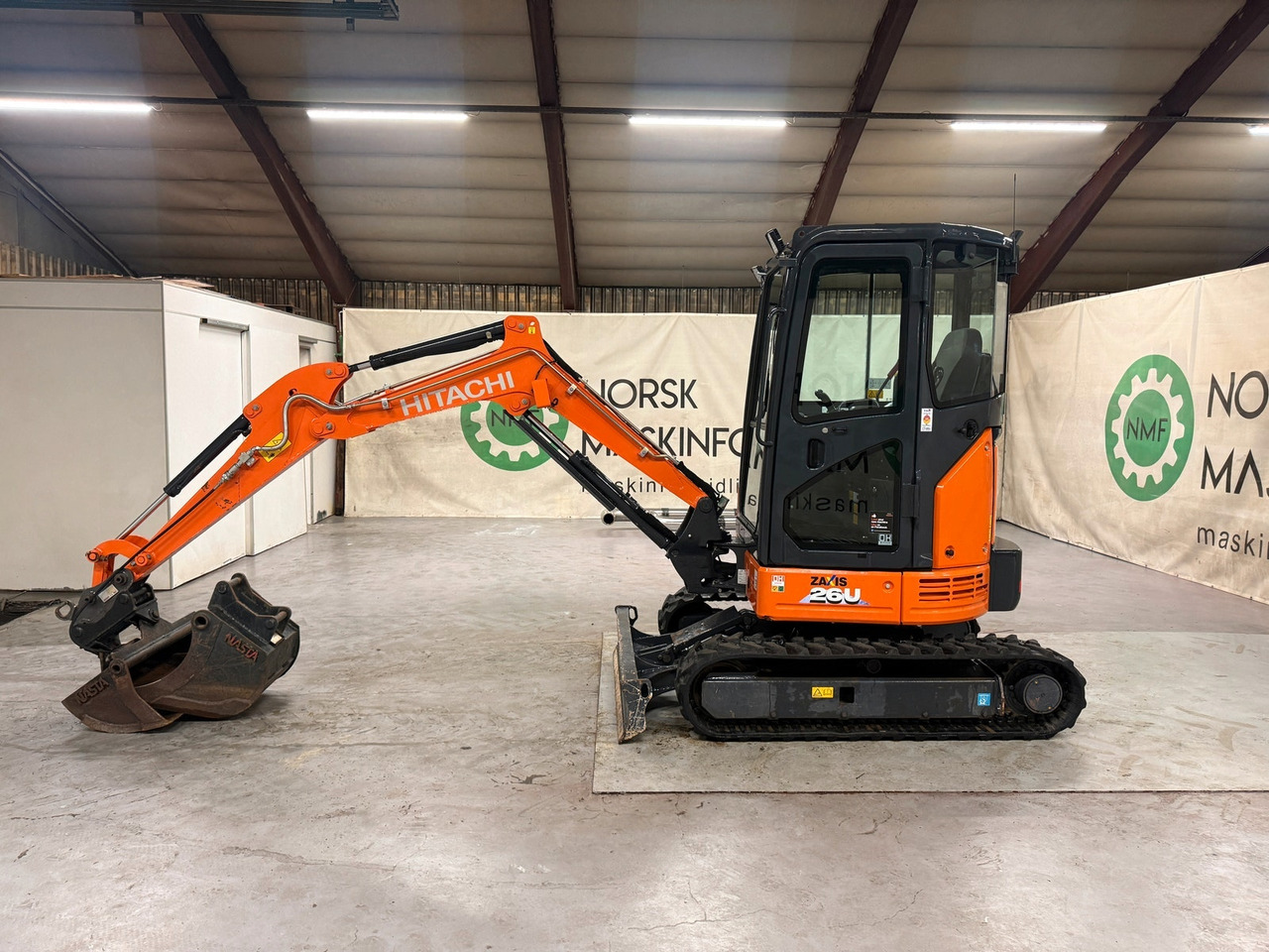 Hitachi ZX26U-6 - Mini excavator: picture 2 Hitachi ZX26U-6 - Mini excavator: picture 2