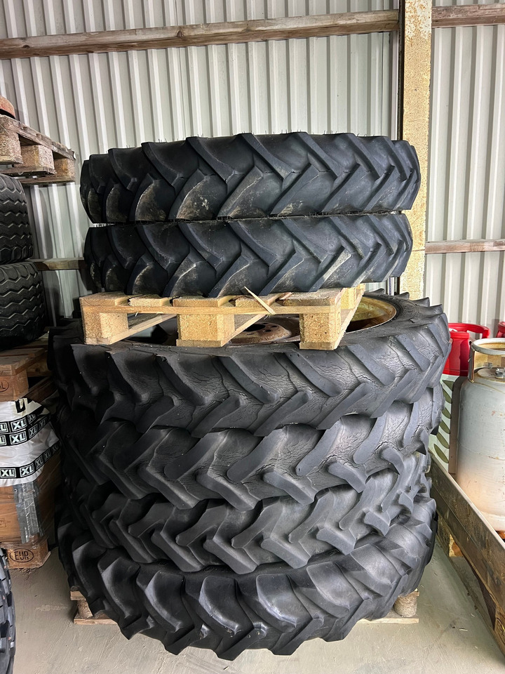 Sprøytehjul - Wheel and tire package: picture 1 Sprøytehjul - Wheel and tire package: picture 1