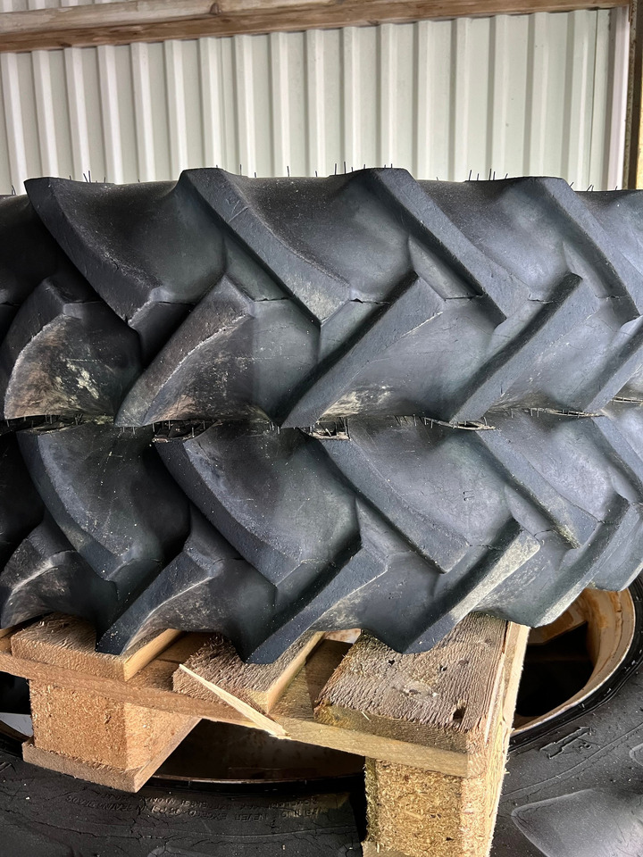 Sprøytehjul - Wheel and tire package: picture 3 Sprøytehjul - Wheel and tire package: picture 3