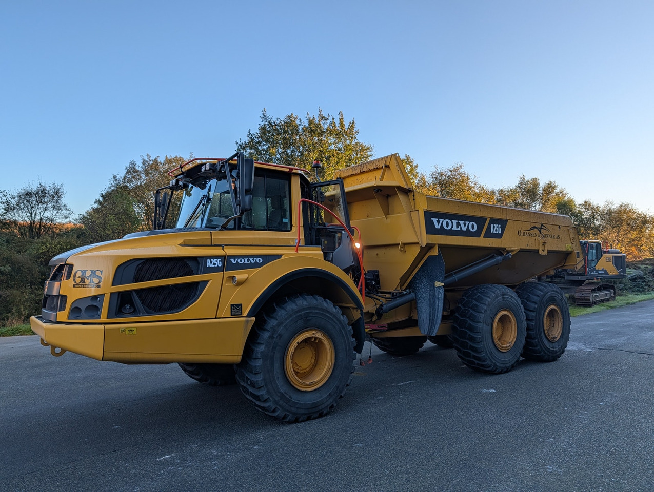 Volvo A25G på hvite skilt - Articulated dump truck: picture 2 Volvo A25G på hvite skilt - Articulated dump truck: picture 2