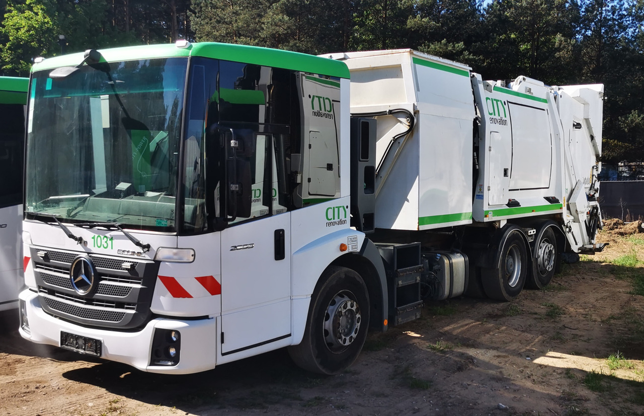 Refuse truck Mercedes Econic: picture 6