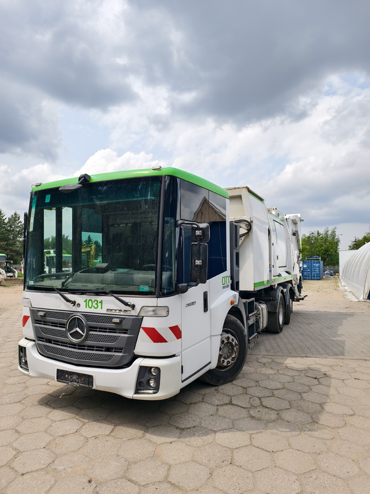 Mercedes Econic - Refuse truck: picture 1 Mercedes Econic - Refuse truck: picture 1