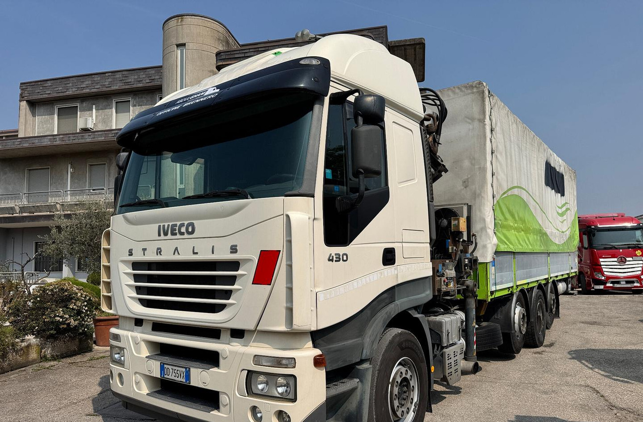 IVECO 430 - 4 ASSI STRADALE CON GRU - Curtain side truck, Crane truck: picture 1 IVECO 430 - 4 ASSI STRADALE CON GRU - Curtain side truck, Crane truck: picture 1