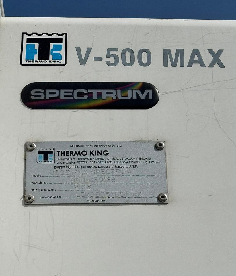 Refrigerated delivery van : picture 15