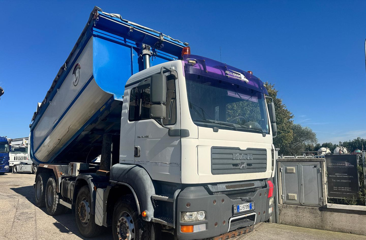 - Tipper: picture 2 - Tipper: picture 2