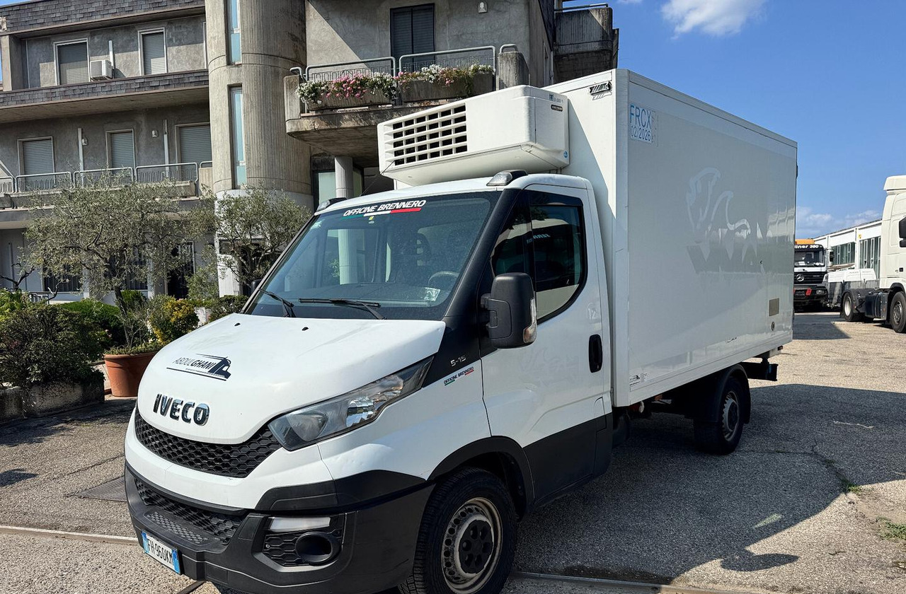 - Refrigerated delivery van: picture 1 - Refrigerated delivery van: picture 1