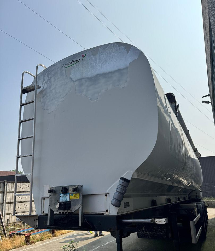 SEMIRIMORCHIO BARTOLETTI CISTERNA MANGIMI - Silo semi-trailer: picture 3 SEMIRIMORCHIO BARTOLETTI CISTERNA MANGIMI - Silo semi-trailer: picture 3