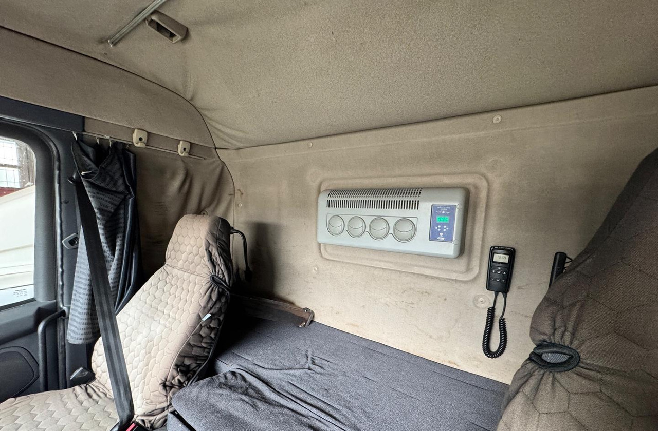 Scania R420 - 2008 - euro 4 - Tractor unit: picture 5 Scania R420 - 2008 - euro 4 - Tractor unit: picture 5