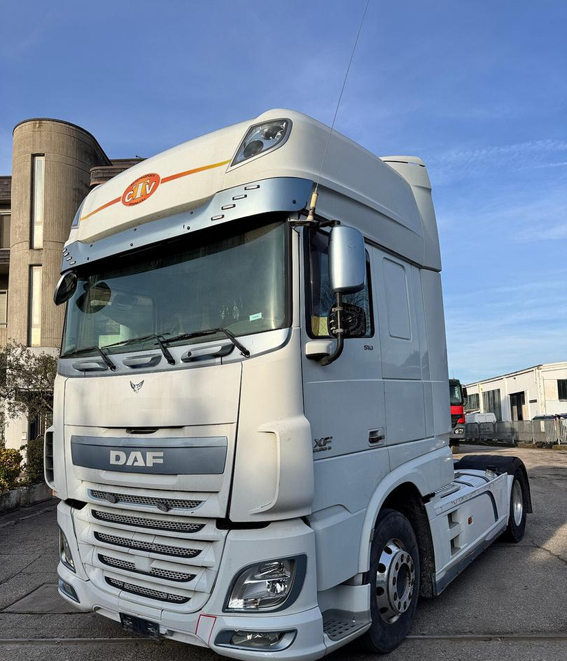 TRATTORE STRADALE DAF XF 510 - Tractor unit: picture 1 TRATTORE STRADALE DAF XF 510 - Tractor unit: picture 1