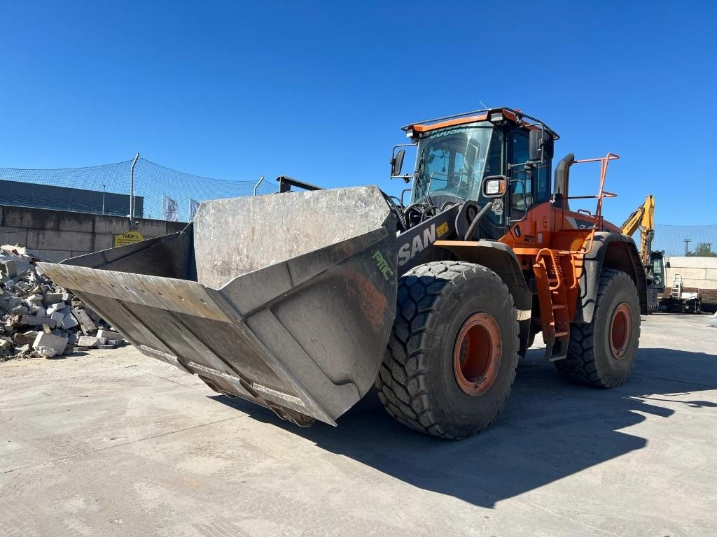Doosan DL 420-5 CVT-5 - Wheel loader: picture 1 Doosan DL 420-5 CVT-5 - Wheel loader: picture 1
