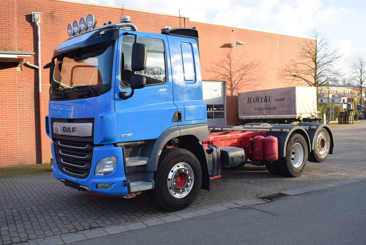 DAF CF 450 6x2 Fahrgestell Klima Navi Lift Retarder - Tipper: picture 2 DAF CF 450 6x2 Fahrgestell Klima Navi Lift Retarder - Tipper: picture 2