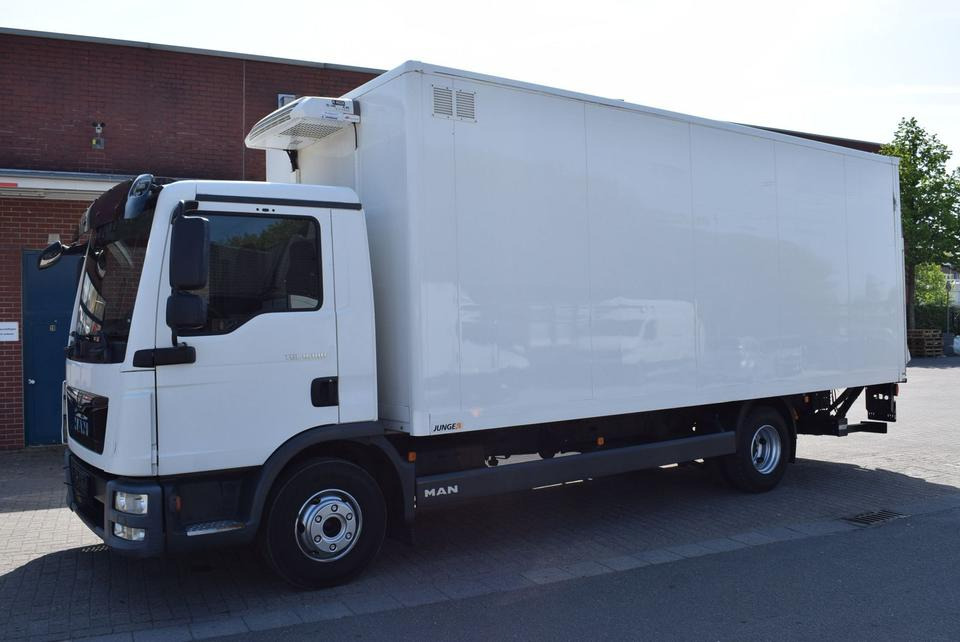 MAN TGL 8.180 Kühlkoffer 6,20mLBW 1000KG Klima - Refrigerated truck: picture 2 MAN TGL 8.180 Kühlkoffer 6,20mLBW 1000KG Klima - Refrigerated truck: picture 2