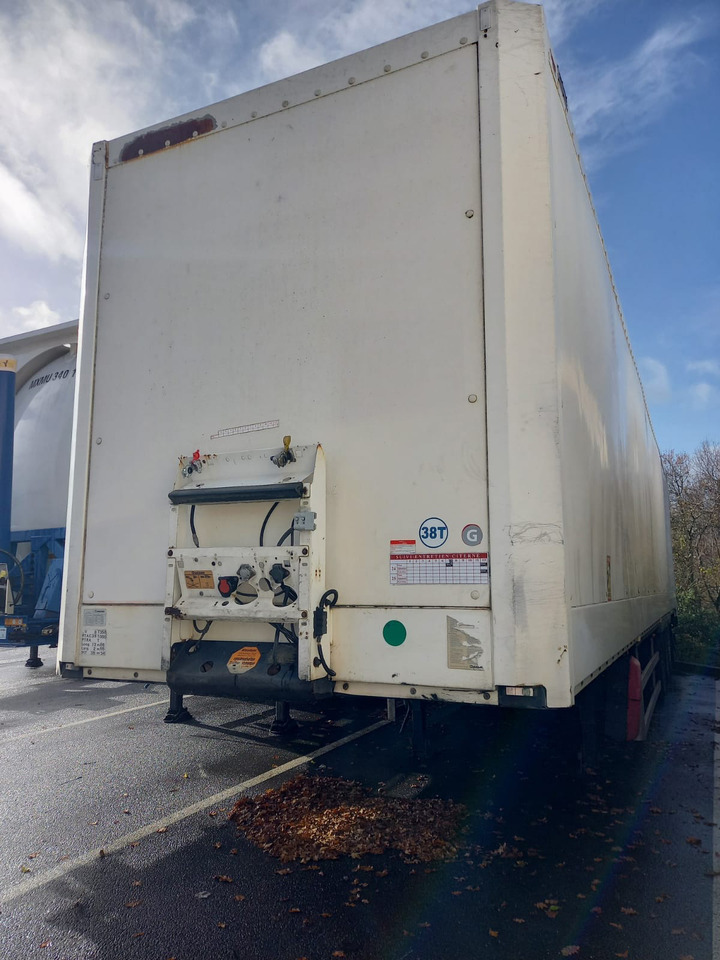 Closed box semi-trailer KRONE: picture 6 Closed box semi-trailer KRONE: picture 6