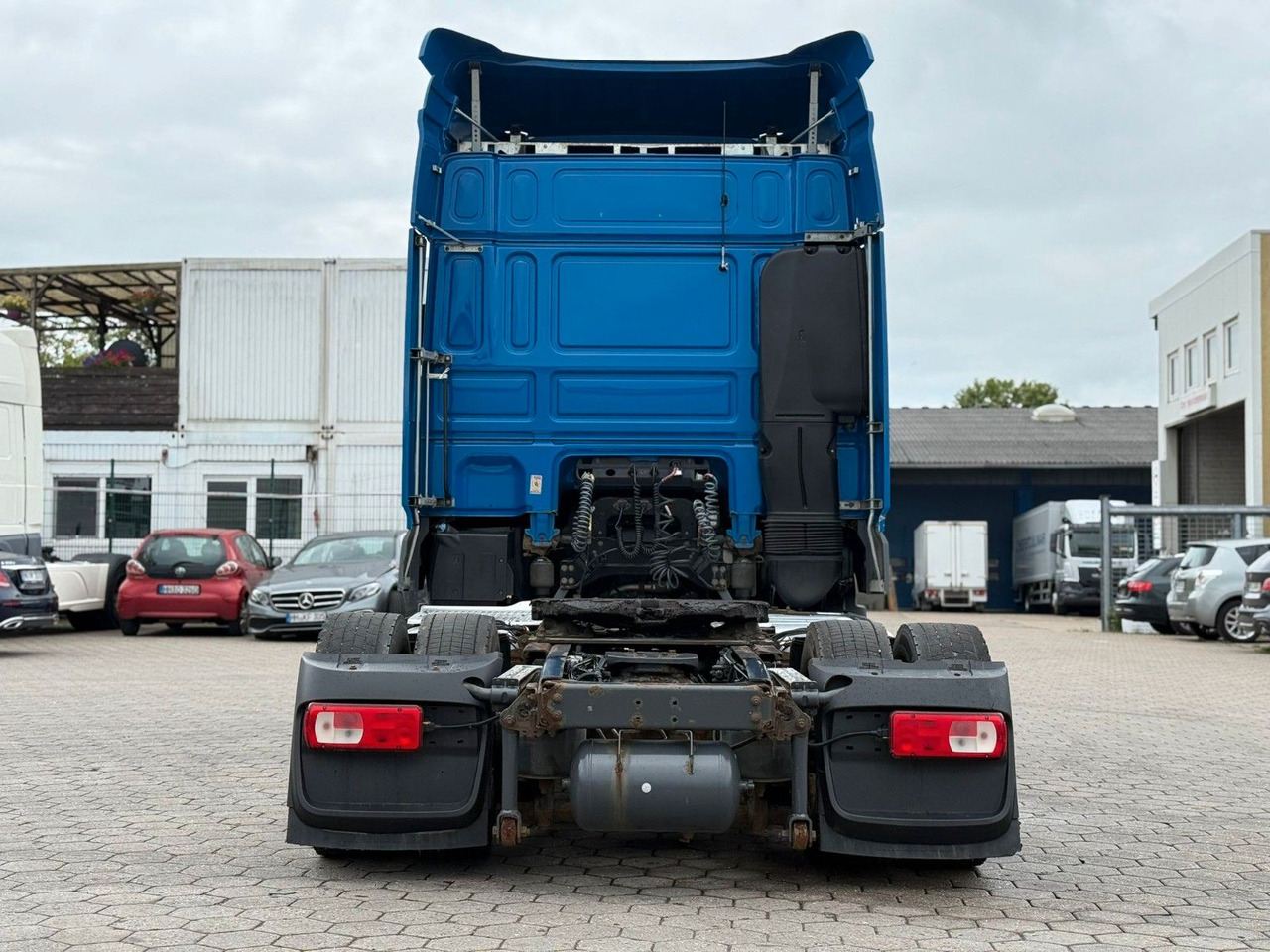 DAF XF 460 Low +Retarter+2xTank - Tractor unit: picture 5 DAF XF 460 Low +Retarter+2xTank - Tractor unit: picture 5