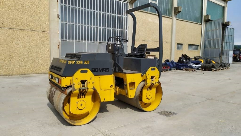 Bomag BW 138 AD - Road roller: picture 1 Bomag BW 138 AD - Road roller: picture 1