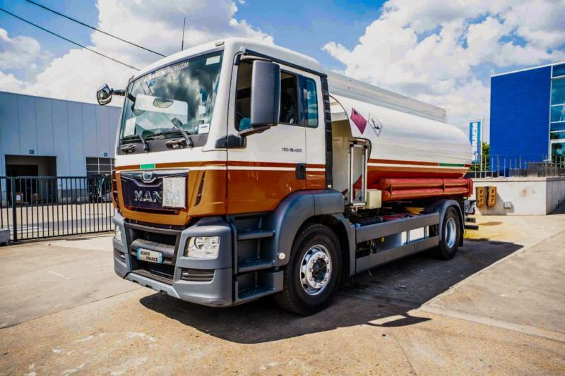 MAN TGS 18.400 BL+MAGYAR 13.500L / 5 COMP - Tanker truck: picture 1 MAN TGS 18.400 BL+MAGYAR 13.500L / 5 COMP - Tanker truck: picture 1