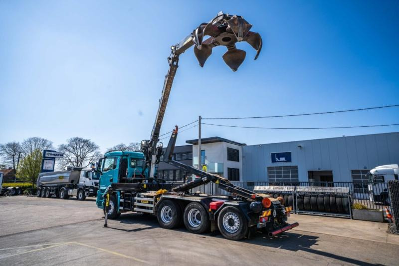 MAN TGS 35.510 8X4-4 BL + TAJFUN L170 K - Hook lift truck, Crane truck: picture 5 MAN TGS 35.510 8X4-4 BL + TAJFUN L170 K - Hook lift truck, Crane truck: picture 5