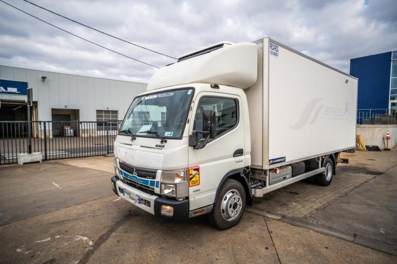 Mitsubishi Fuso FUSO CANTER 7C15-DUONIIC HYBRID / 600 BI TEMP - Refrigerated delivery van: picture 1 Mitsubishi Fuso FUSO CANTER 7C15-DUONIIC HYBRID / 600 BI TEMP - Refrigerated delivery van: picture 1