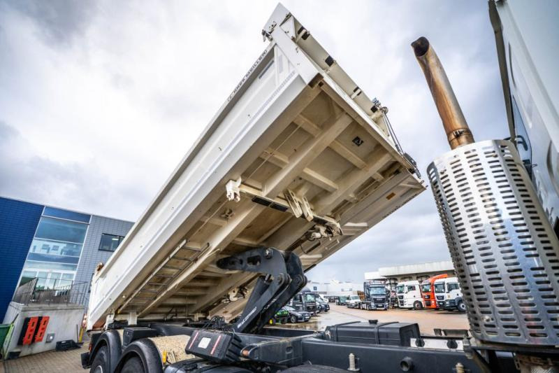 Renault C 480 - Tipper: picture 4 Renault C 480 - Tipper: picture 4