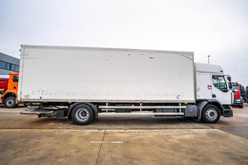 Leasing of Renault D 19 280 WIDE + DHOLLANDIA 3 T. Renault D 19 280 WIDE + DHOLLANDIA 3 T.: picture 6 Leasing of Renault D 19 280 WIDE + DHOLLANDIA 3 T. Renault D 19 280 WIDE + DHOLLANDIA 3 T.: picture 6