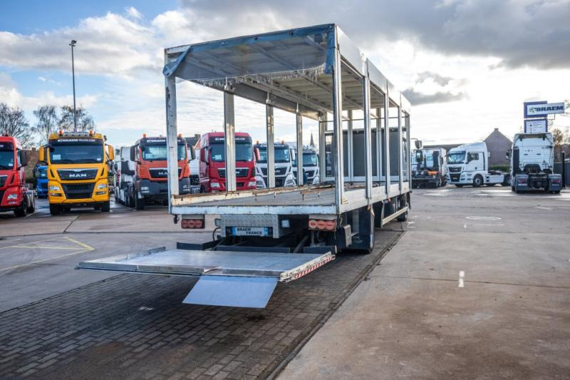 Renault MIDLUM 240(12t) DXI+E5+HAYON - Curtain side truck: picture 5 Renault MIDLUM 240(12t) DXI+E5+HAYON - Curtain side truck: picture 5