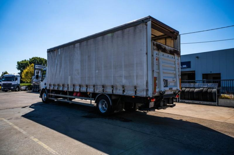 Renault MIDLUM 270 (18t) DXI - Curtain side truck: picture 5 Renault MIDLUM 270 (18t) DXI - Curtain side truck: picture 5