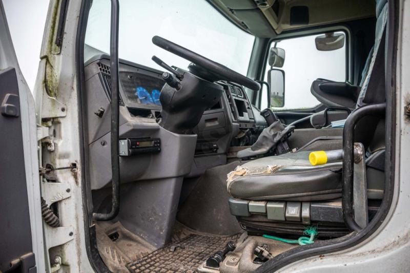 Renault PREMIUM 320 - Tipper: picture 5 Renault PREMIUM 320 - Tipper: picture 5