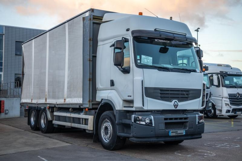 Renault PREMIUM LANDER 460DXI-6x2+10 pneus/tires-intarder - Curtain side truck: picture 2 Renault PREMIUM LANDER 460DXI-6x2+10 pneus/tires-intarder - Curtain side truck: picture 2