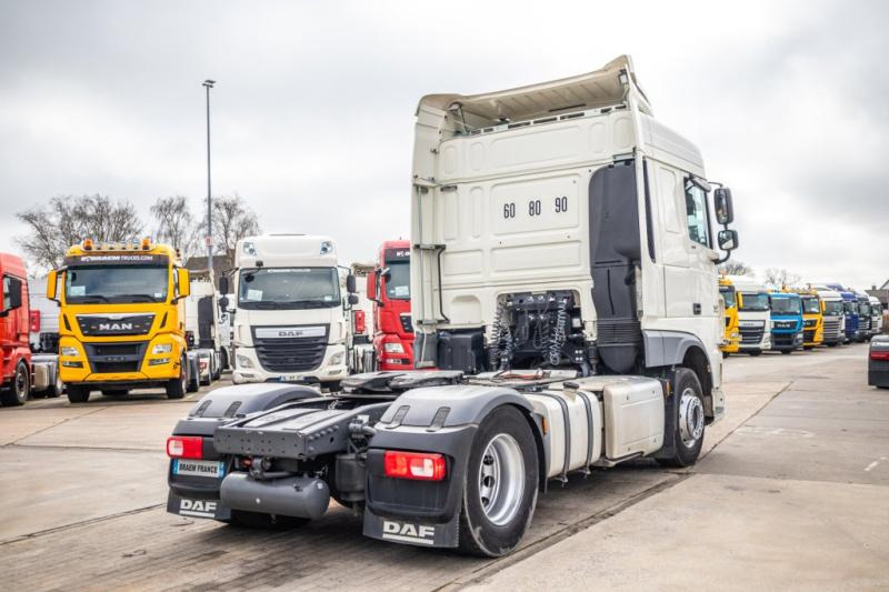 DAF XF 510 +Intarder+50Ton. - Tractor unit: picture 3 DAF XF 510 +Intarder+50Ton. - Tractor unit: picture 3