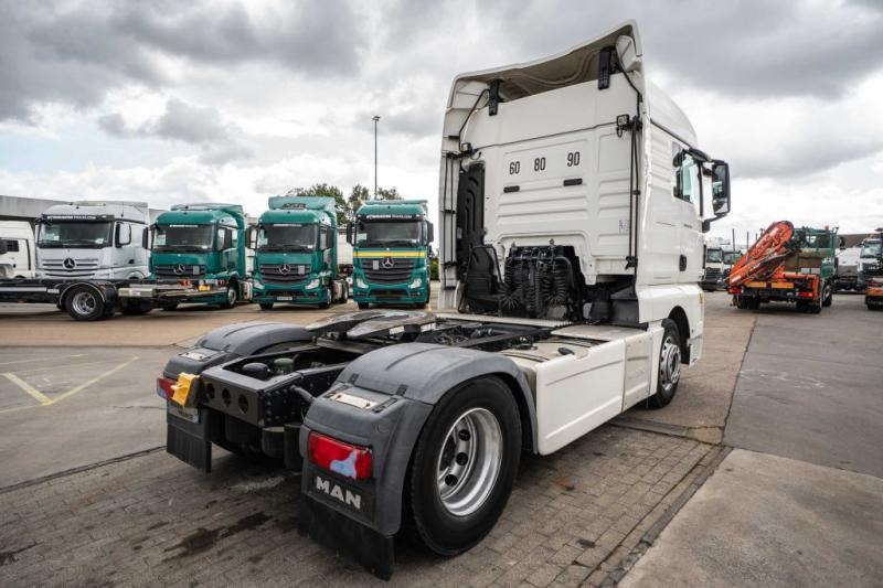 MAN TGX 18 460 XLX BLS+INTARDER - Tractor unit: picture 4 MAN TGX 18 460 XLX BLS+INTARDER - Tractor unit: picture 4