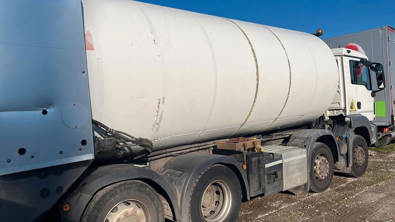 MAN TGS 35.360 8x2 - Refuse truck: picture 1 MAN TGS 35.360 8x2 - Refuse truck: picture 1