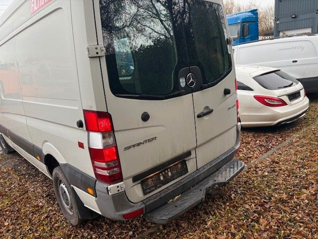 Mercedes-Benz Sprinter 314 - People carrier: picture 3 Mercedes-Benz Sprinter 314 - People carrier: picture 3