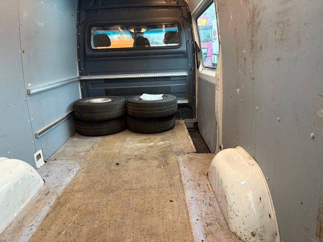 Mercedes-Benz Sprinter 314 - People carrier: picture 4 Mercedes-Benz Sprinter 314 - People carrier: picture 4