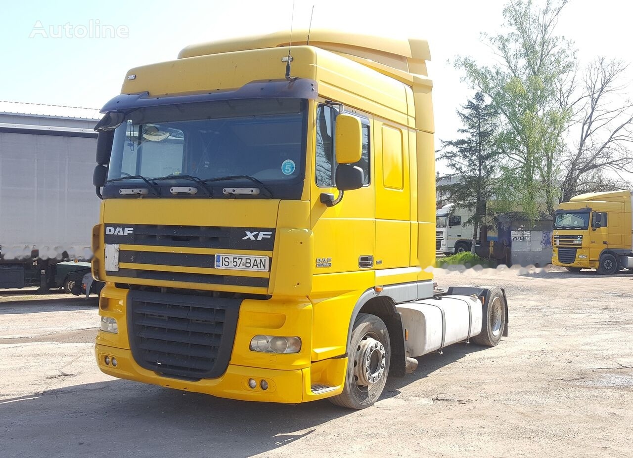 Tractor unit DAF XF 105: picture 1