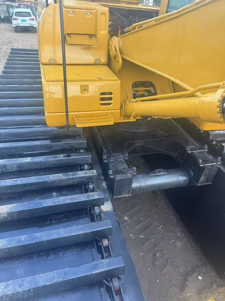 New Crawler excavator CAT 320 C: picture 7