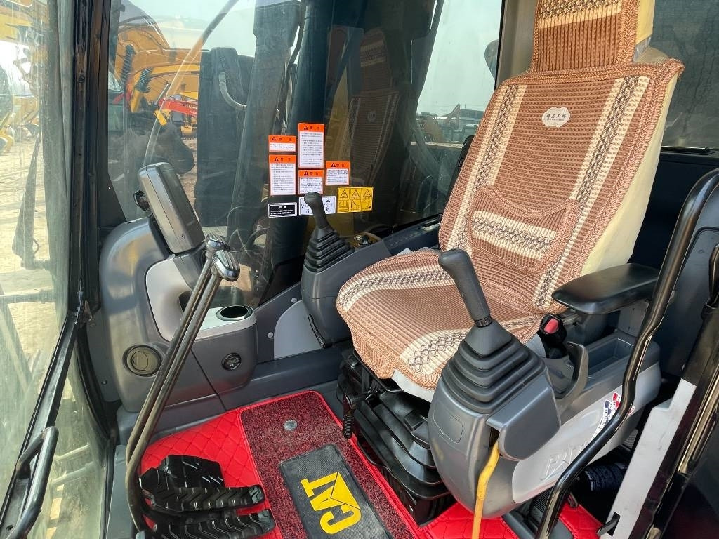 Crawler excavator CAT CAT315D2GC [ Copy ]: picture 9