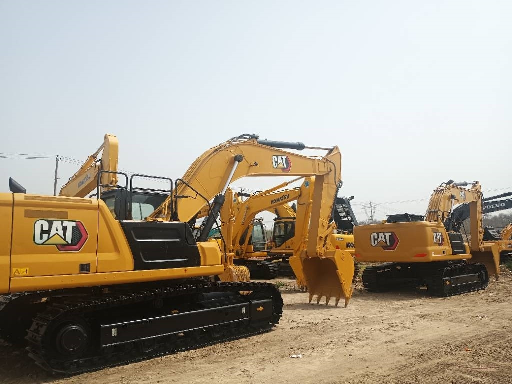 CAT CAT336GC - Crawler excavator: picture 2 CAT CAT336GC - Crawler excavator: picture 2