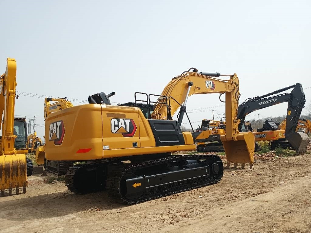 CAT CAT336GC - Crawler excavator: picture 1 CAT CAT336GC - Crawler excavator: picture 1