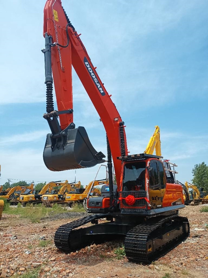 Doosan DX300LC - Crawler excavator: picture 2 Doosan DX300LC - Crawler excavator: picture 2