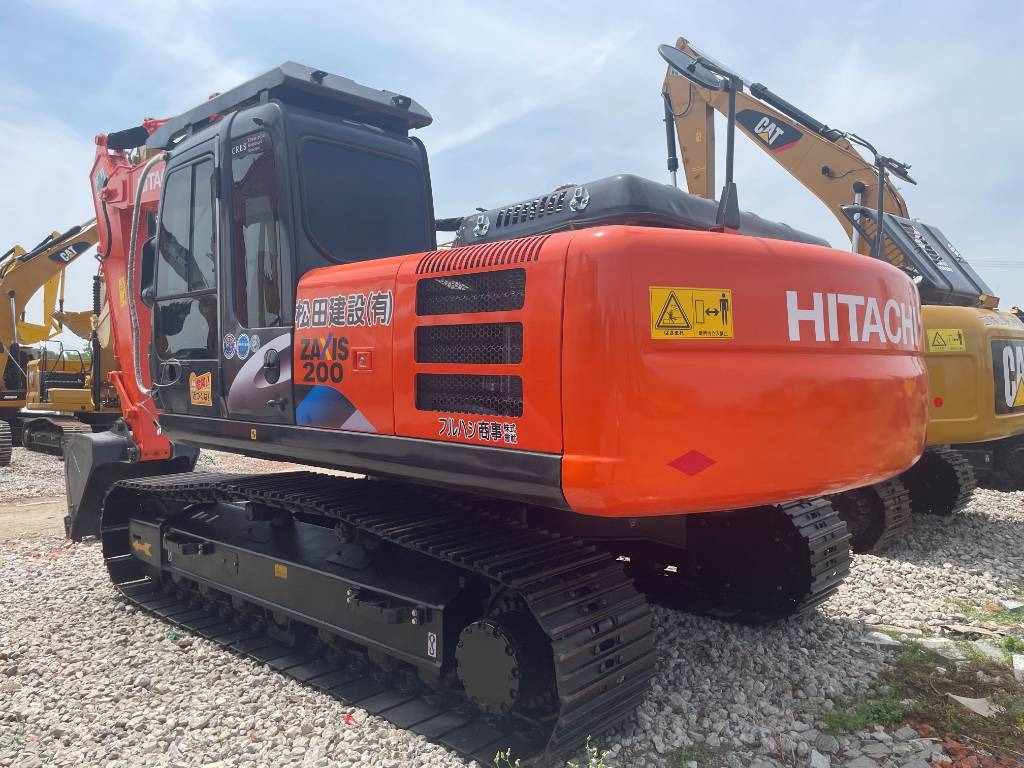 Hitachi ZX 200 - Crawler excavator: picture 1 Hitachi ZX 200 - Crawler excavator: picture 1